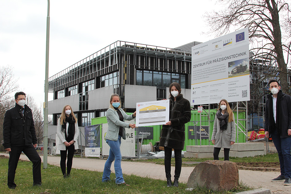 Pforzheimer Studierende unterstützen die Clusterinitiative HOCHFORM und das Zentrum für Präzisionstechnik mit neuer Kommunikationsstrategie