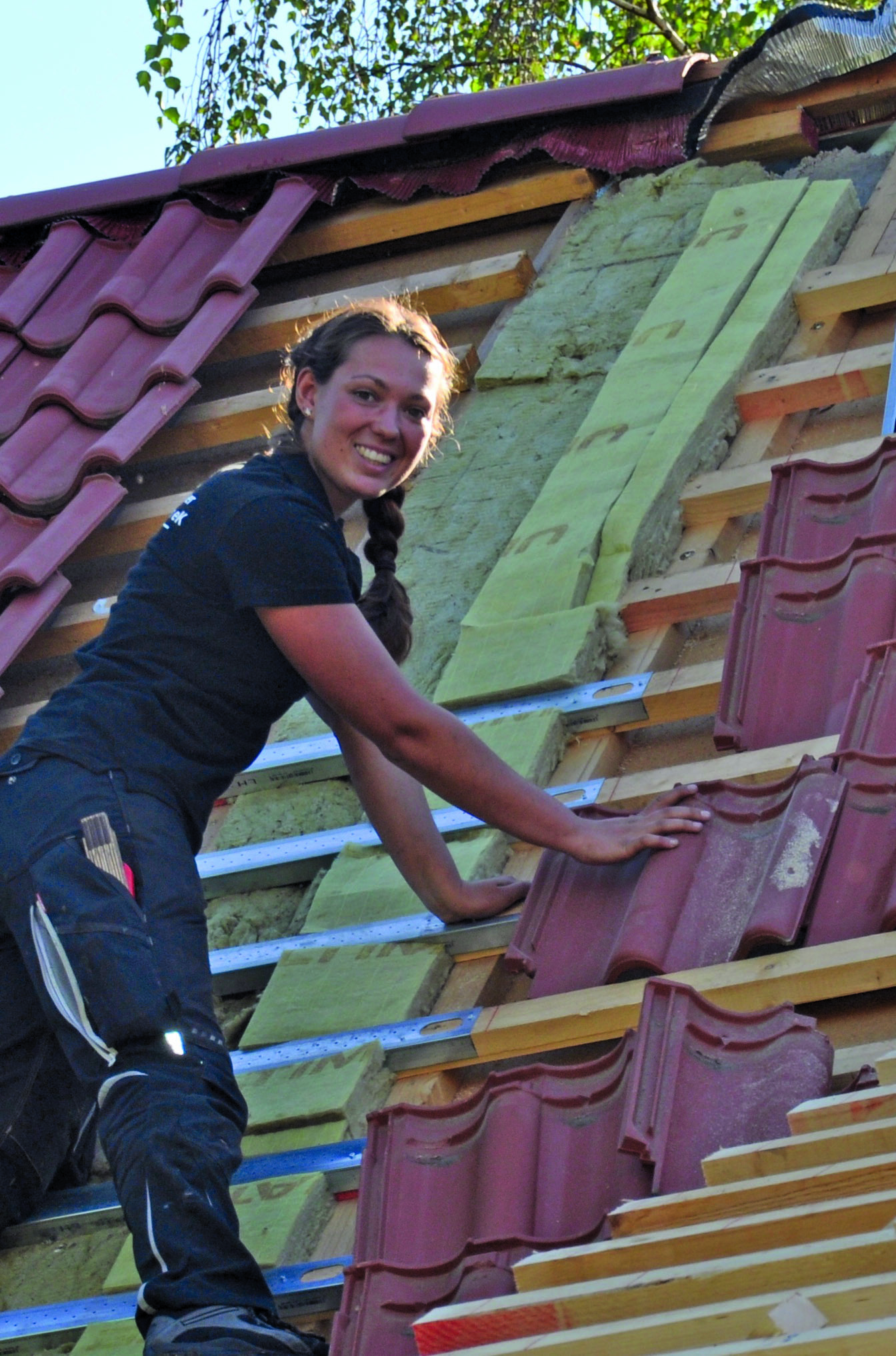 ANDEREN AUFS DACH STEIGENAusbildung im Klimahandwerk