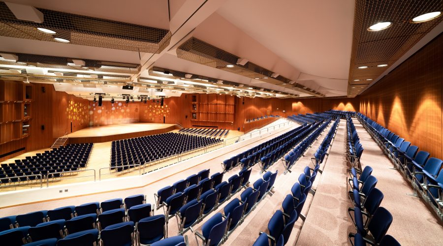 CongressCentrum Pforzheim CCP Großer Saal mit Reihenbestuhlung