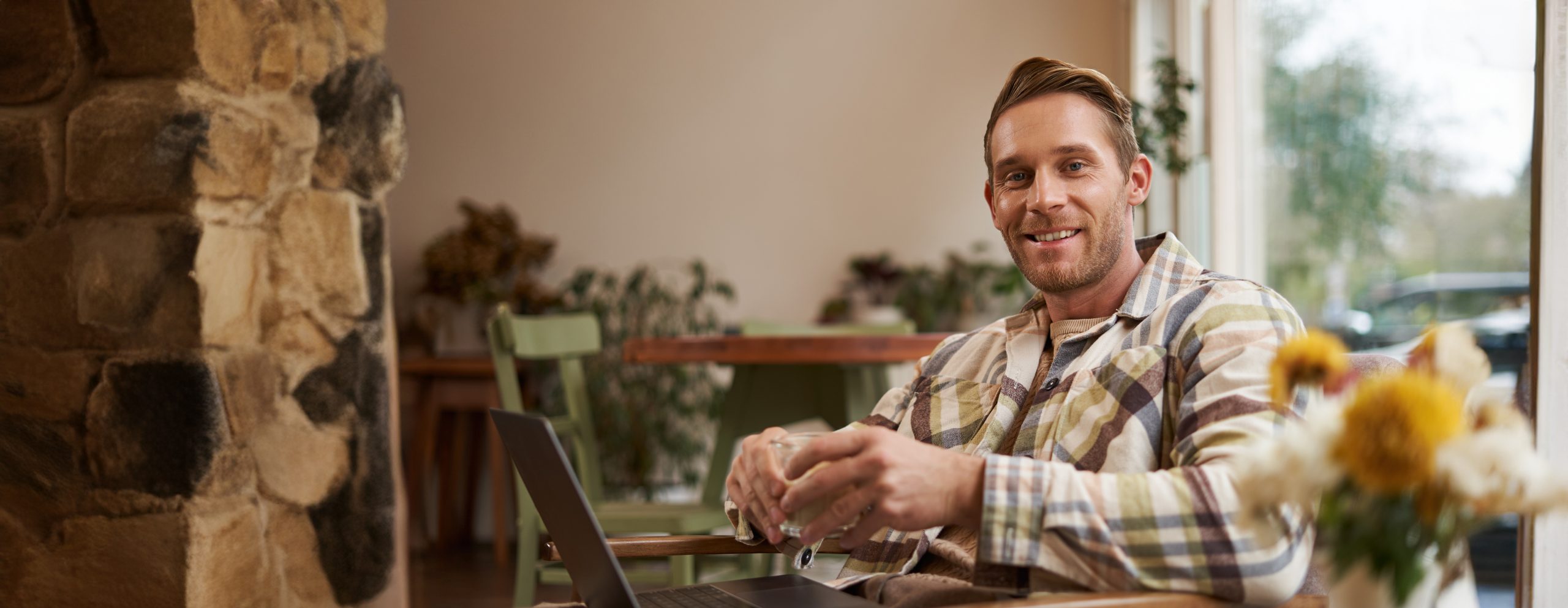 VOM AZUBI ZUR FÜHRUNGSKRAFTwie frühzeitige Weiterbildungen Türen öffnen