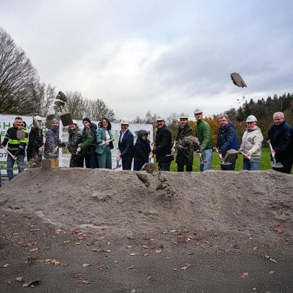 251117_Spatenstich Skaterpark